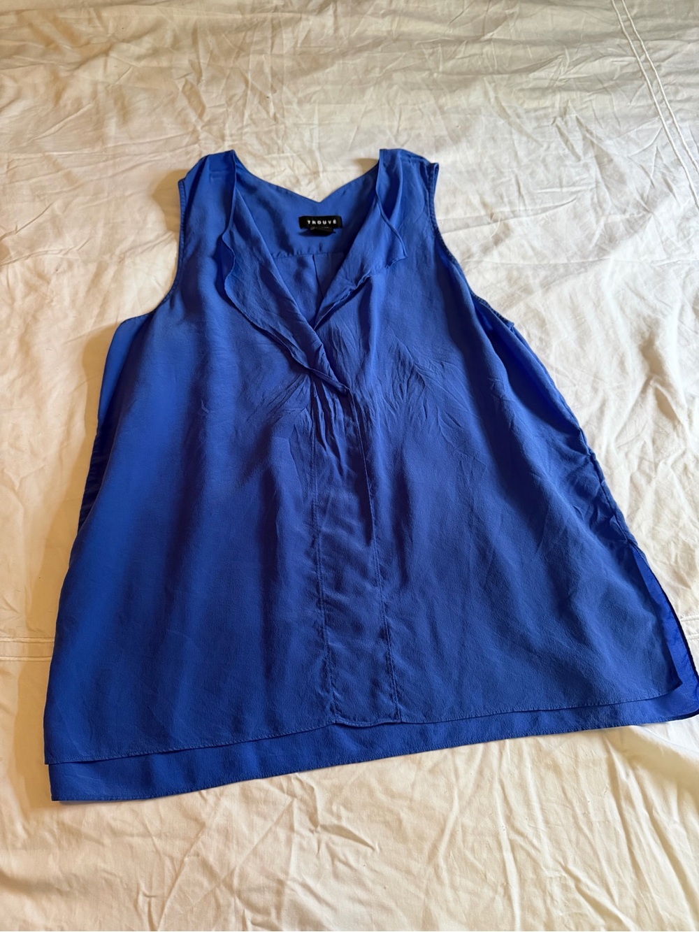 Trouvé Silk Sleeveless V-Neck Camisole in Royal Blue